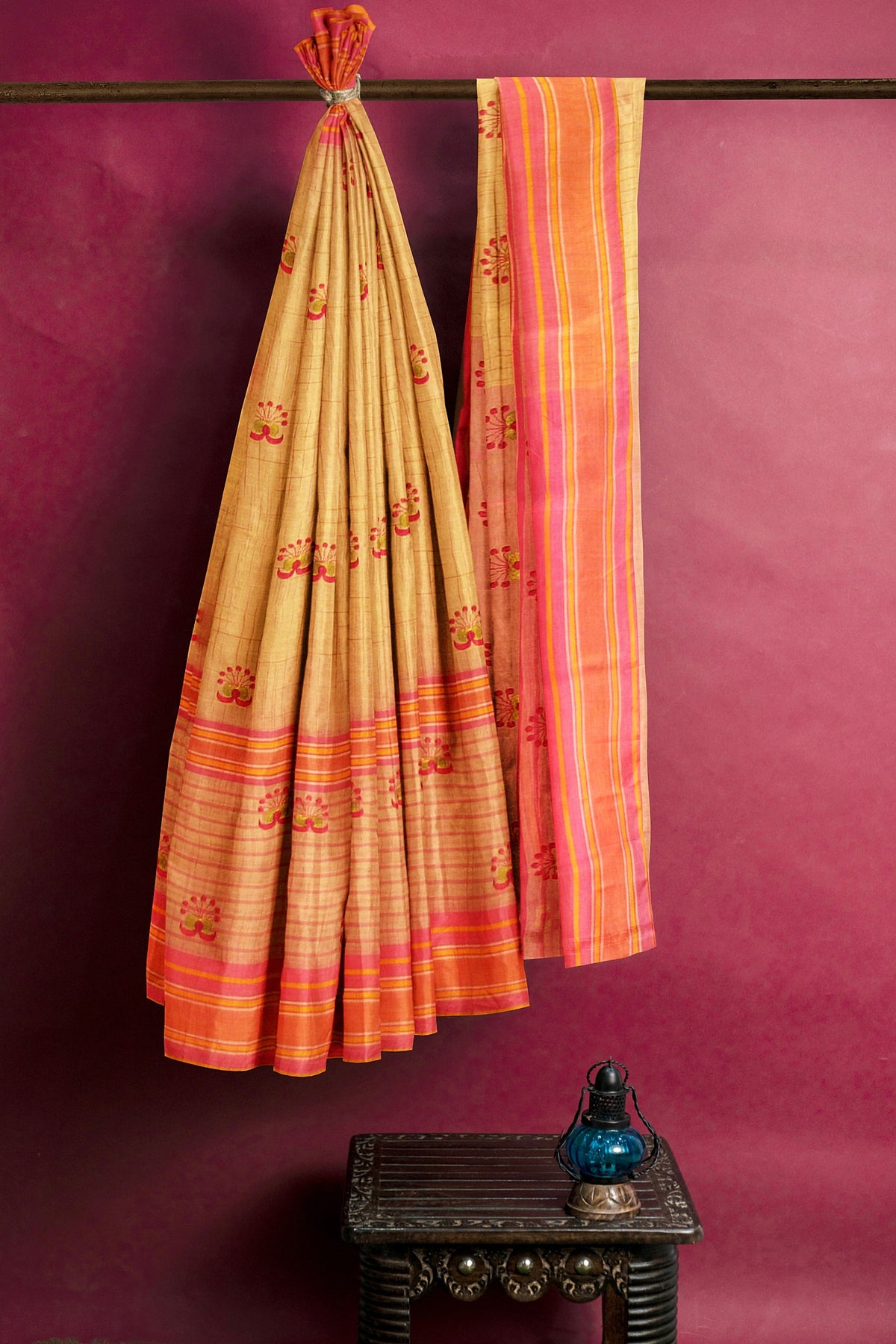 Vanilla & strawberry handloom sari